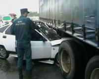 «Пьяное» ДТП в Туле: три человека погибли при столкновении ВАЗ-2112 с фурой