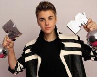 MTV Europe Music Awards   2012 :      