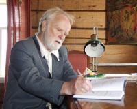 Писатель Василий Белов, основатель жанра «деревенской прозы», скончался на 81 году жизни