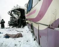 В Подмосковье в аварию попал пассажирский автобус: пострадало не менее 10 человек