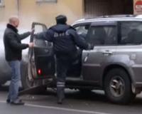 В Москве пьяный полицейский протаранил на парковке семь автомобилей