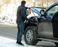 В Самаре трамвай столкнулся с дорогой иномаркой