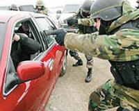 Молодая девушка устроила для подруги из Финляндии экскурсию на внедорожнике по Красной площади