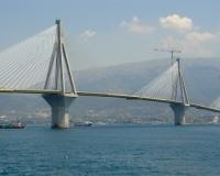 Самоубийца, спрыгнувший с моста на остров Русский, был известным во Владивостоке бизнесменом