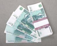 В школах Алтая многодетные родители отличников получат денежные премии