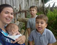 Американка заявила в суд о краже детей отцом из России