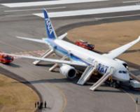 Boeing с невыпущенными закрылками с четвертой попытки совершил посадку в Сургуте