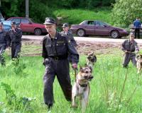 В Подмосковье пропал восьмилетний мальчик: полицейские обнаружили вещи ребенка