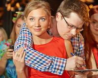 Кристина Асмус согласилась стать женой Гарика Харламова