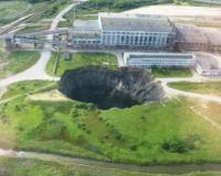 МЧС: провал почвы в Березниках увеличился на сотни квадратных метров