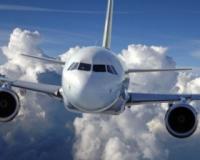 Молодой мужчина, летевший из Красноярска в Москву, скончался на борту самолета