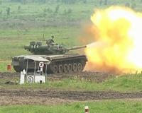 Сергей Шойгу открыл новый вид спорта - танковый биатлон