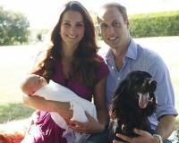 Кейт Миддлтон и принц Уильям показали первый семейный портрет