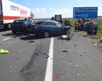 В Липецкой области машина сбила насмерть инспектора, оформлявшего на трассе ДТП