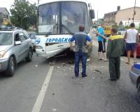 В центре Перми столкнулись рейсовые автобусы: 10 человек получили тяжелые травмы