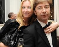 Сюткин побаловал жену ужином на берегу Средиземного моря