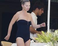 Супермодель Кейт Мосс набрала лишние килограммы