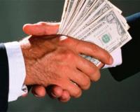 Правоохранитель «при погонах» обокрал государство на 11 миллионов