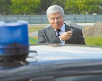 В автомобиль главы Верховного суда России в Африке врезался грузовик