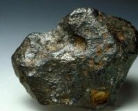 Водолазы подняли со дна осколок Чебаркульского метеорита