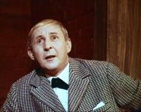 Аферисты отобрали квартиру у больного сына актера Бориса Новикова