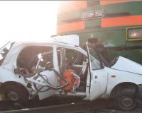 Смертельное ДТП на переезде в Архангельске: три человека погибли при столкновении локомотива с машиной