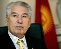 В центре Москвы установлен памятник Чингизу Айматову