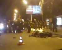 На западе Москвы иномарка сбила два мотоцикла: один из бакеров погиб