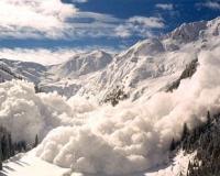 Во французских Альпах при сходе лавины погибли семь туристов