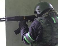          ,    
