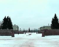 О том, что власти Санкт-Петербурга перекрыли центр города