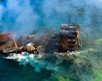 Опасения экологической катастрофы: нефтеналивное судно тонет у Шри-Ланки