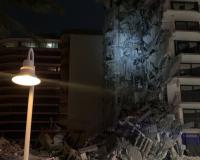 В Майами частично обрушилось многоэтажное здание