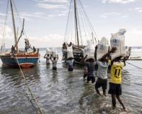 Пассажиры утонули из-за опрокидывания мозамбикского гуманитарного катера