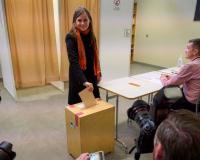 Исландия избирает первый в Европе парламент с женским большинством