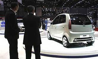 Индийский концерн выпускает самый дешевый автомобиль