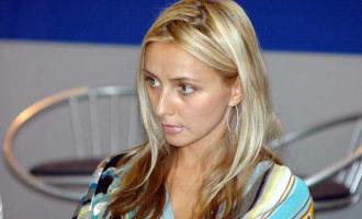 За выезд на встречку инспекторы ДПС задержали Татьяну Навку