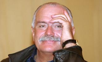 Михалкову снова разрешили собирать дань с чистых носителей