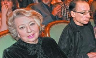 Татьяна Тарасова, впервые после смерти мужа, вышла в свет с мужчиной