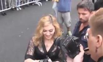 Мадонна, приехавшая из Киева в Москву, открыла в столице России свой фитнес-клуб
