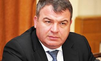 Следователи ГВСУ СКР нашли предлог, чтобы сделать Сердюкова фигурантом уголовного дела