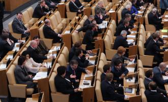 Новые отставки в Госдуме: единороссы массово сдают мандаты