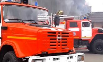 В Новосибирске дети, играя с зажигалкой, подожгли дом и сами сильно обгорели