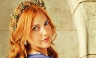 Продюсер «Великолепного века» уговаривает «Роксолану» вернуться на съемки