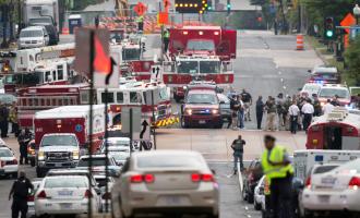 В США объявлен траур в связи со стрельбой в Вашингтоне