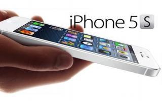 Продажи новеньких iPhone 5S и 5C бьют все рекорды