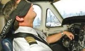 В Англии пассажирским авиалайнером управляли спящие пилоты