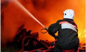 В Ростовской области на пожаре обнаружили тела троих погибших