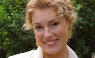 Актриса Мария Шукшина помирилась с отцом своих близнецов