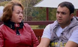 «Дом-2»: Александр Гобозов помогал инсценировать попытку самоубийства матери